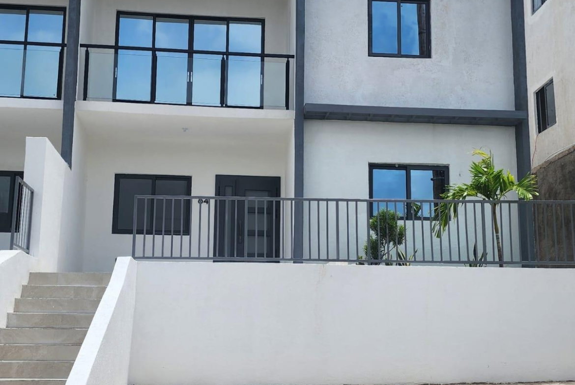 Second image of 84 Ocho Rios Country Club in Ocho Rios, St. Ann, Jamaica - property is For Rent