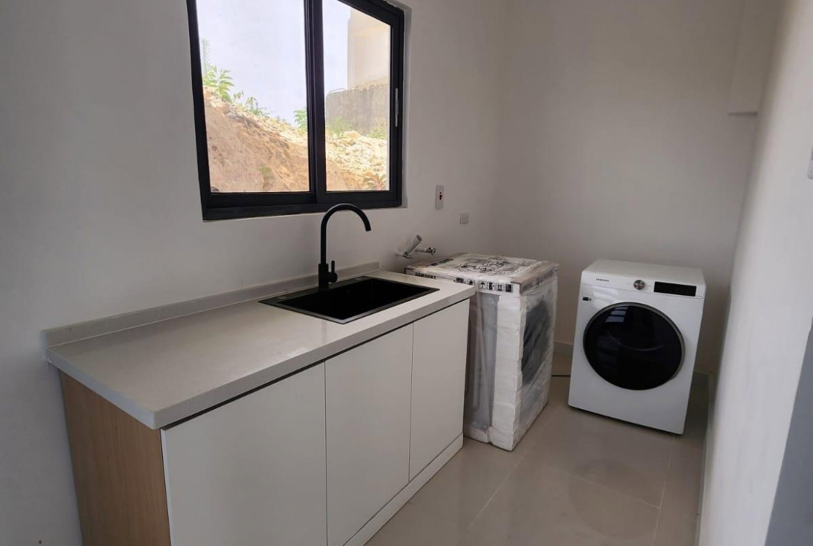 Tenth image of 84 Ocho Rios Country Club in Ocho Rios, St. Ann, Jamaica - property is For Rent