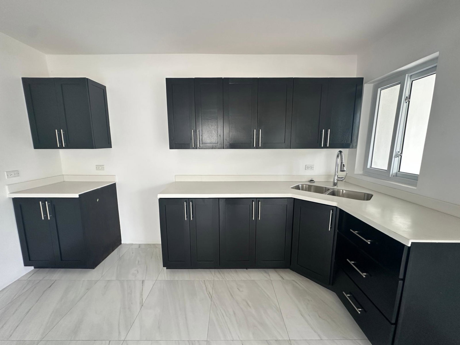 Fifth image of D10-67 Shortwood Road in Kingston 8, St. Andrew, Jamaica - property is For Rent