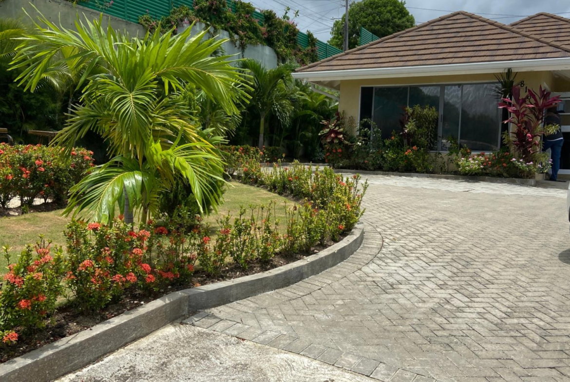 First image of Richmond Estate, st Ann in Laughlands, St. Ann, Jamaica - property is For Rent