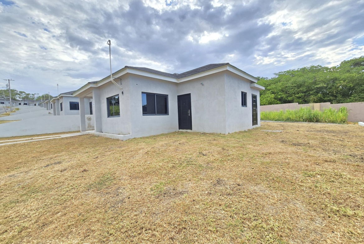 Eighteenth image of 606 The Savannah Vista Phase in Runaway Bay, St. Ann, Jamaica - property is For Rent