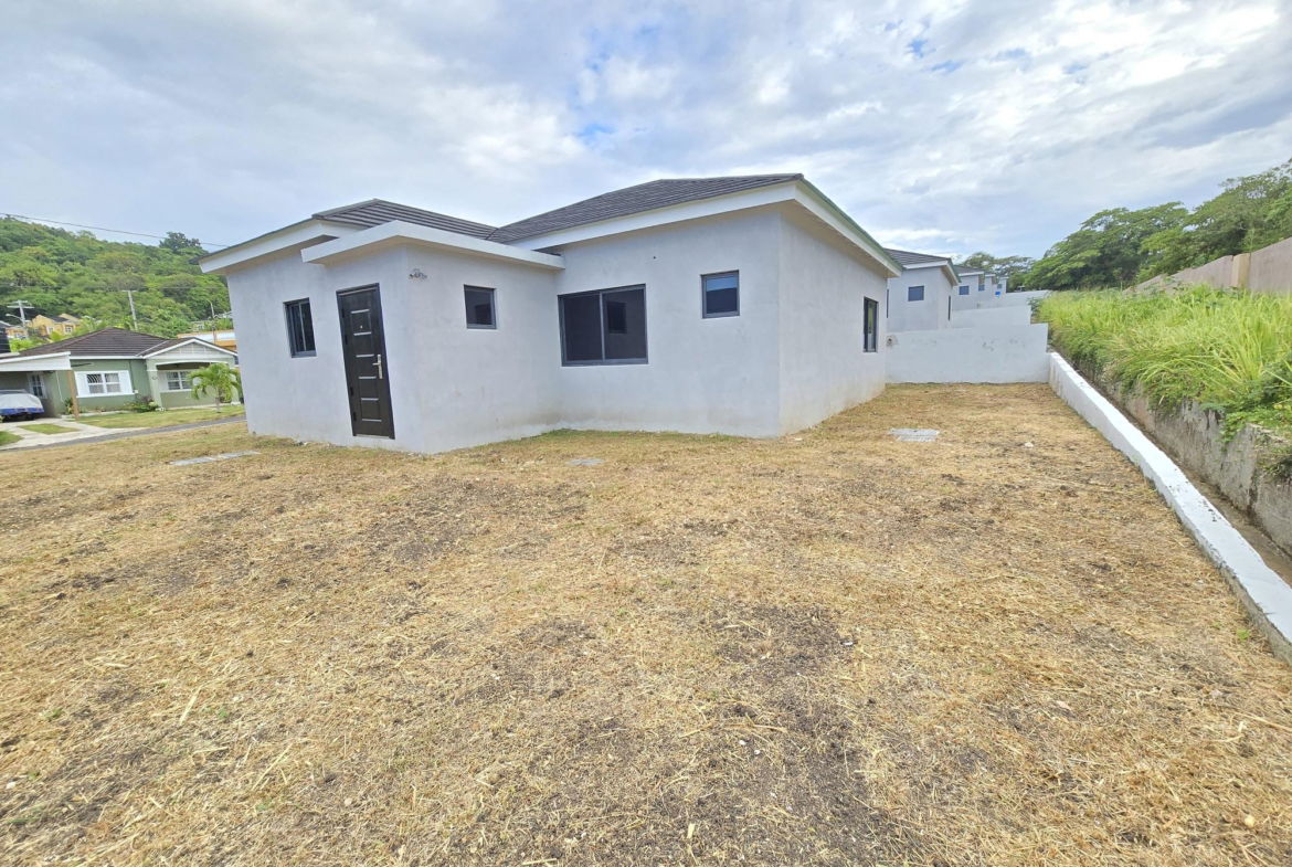 Nineteenth image of 606 The Savannah Vista Phase in Runaway Bay, St. Ann, Jamaica - property is For Rent