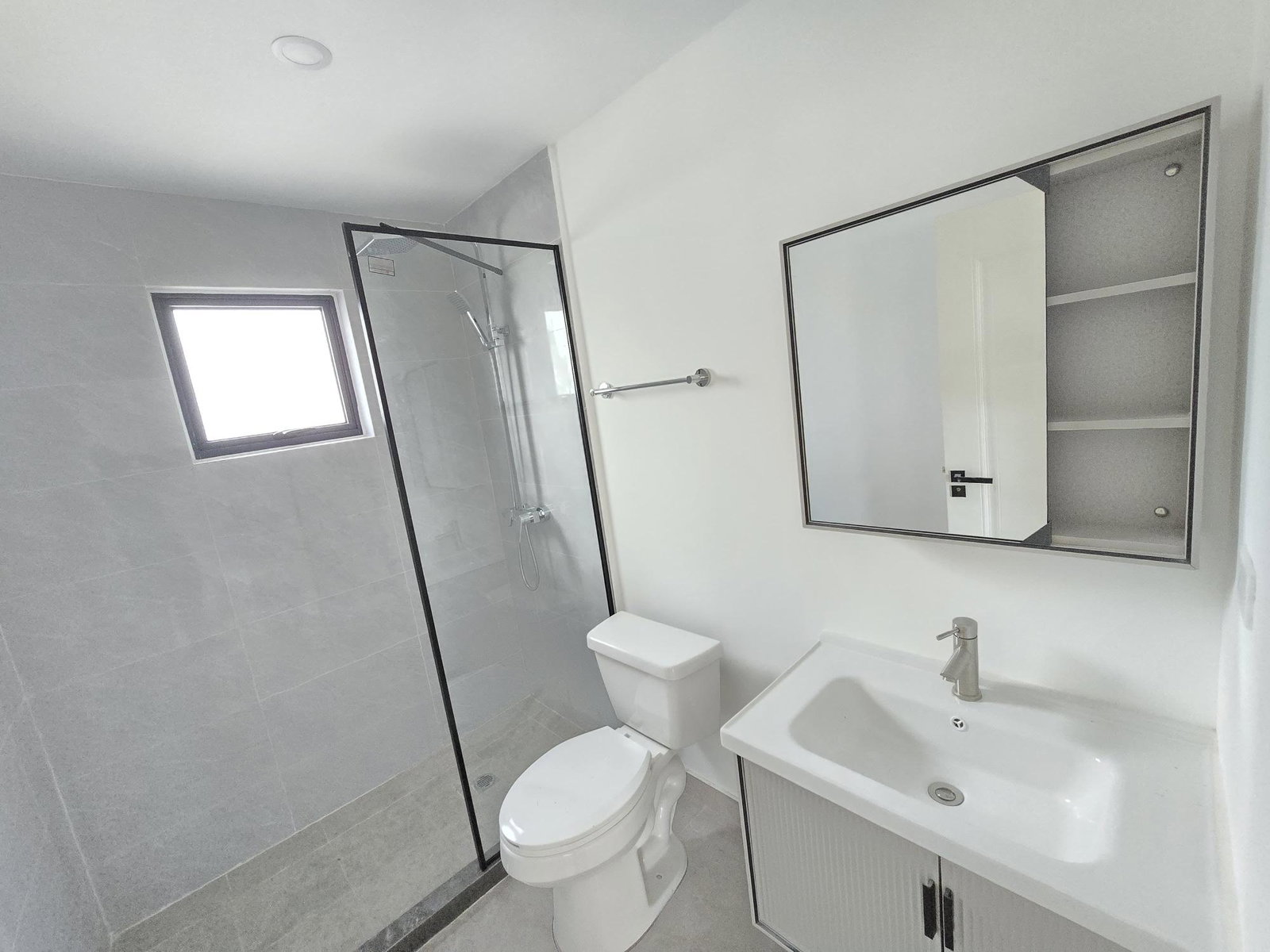 Modern-3-Bedroom-House-for-Sale-in-Savannah-Vistas-Runaway-Bay-St.-Ann Fifteenth image of 606 The Savannah Vista Phase in Runaway Bay, St. Ann, Jamaica - property is For Sale