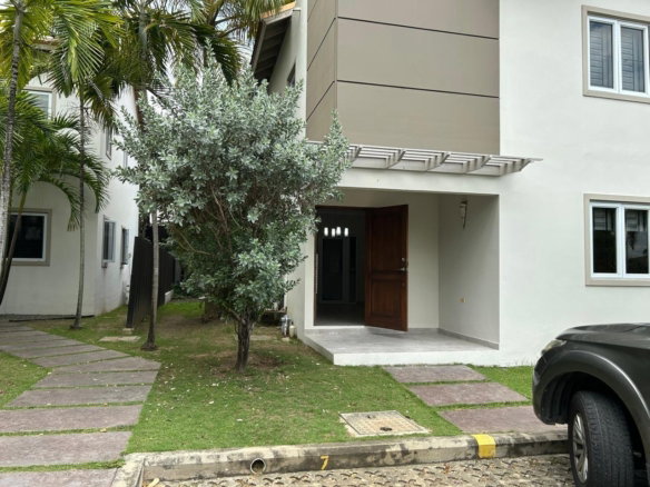 First image of Th6-2 Welwyn Avenue in Kingston 6, St. Andrew, Jamaica - property is For Rent