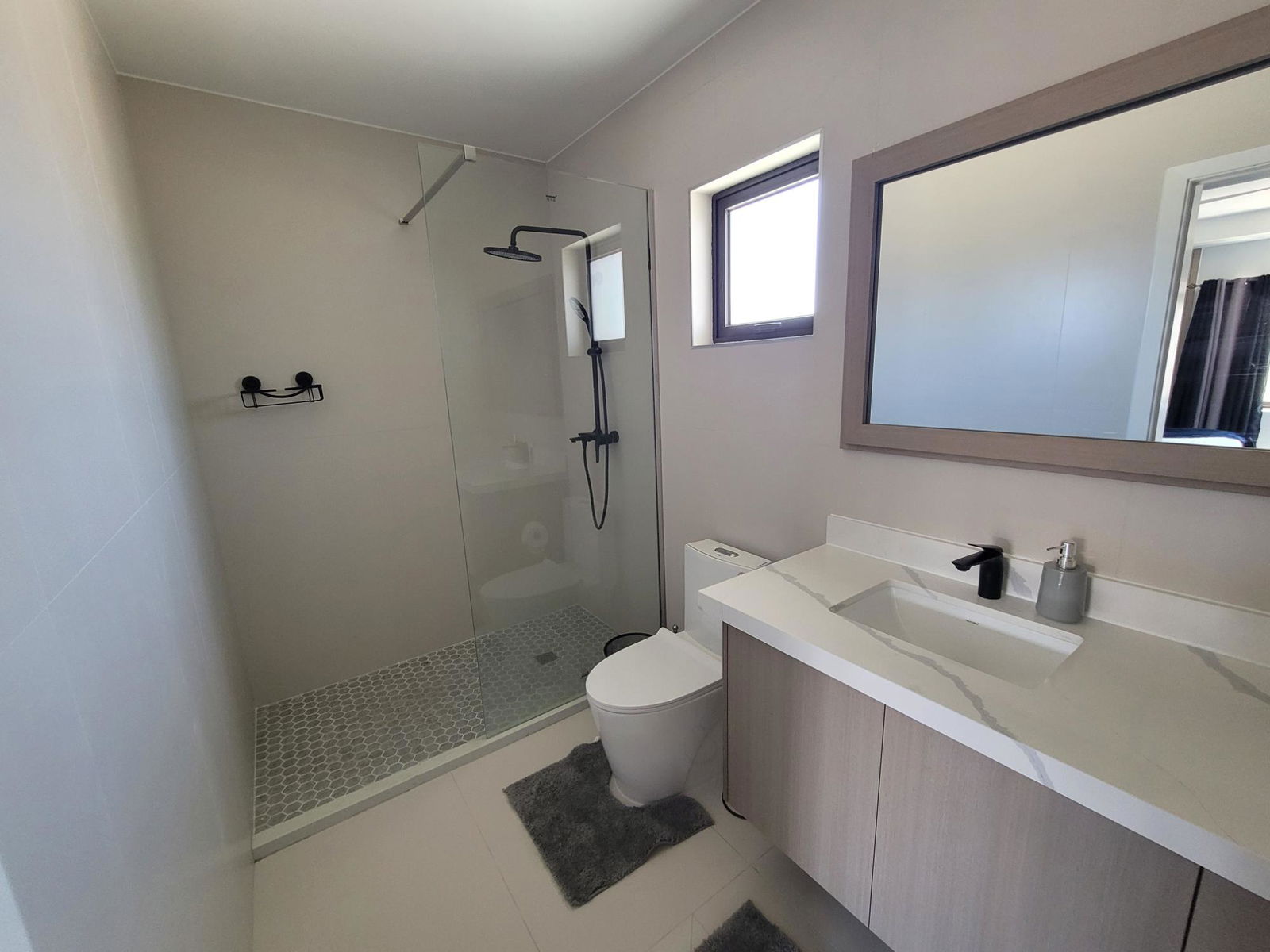Thirteenth image of Thse 256- Oak Estate in Bernard Lodge, St. Catherine, Jamaica - property is For Rent