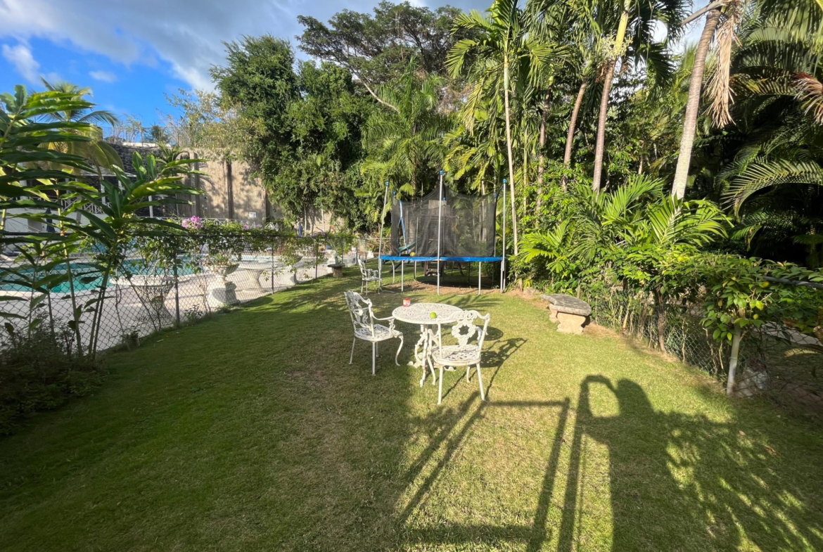 Second image of 15-15-17 Millsborough Aveneue in Kingston 6, St. Andrew, Jamaica - property is For Rent