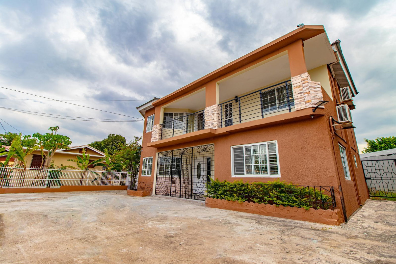 Fourth image of 1 Seatonhurst ct in Kingston 5, St. Andrew, Jamaica - property is For Rent