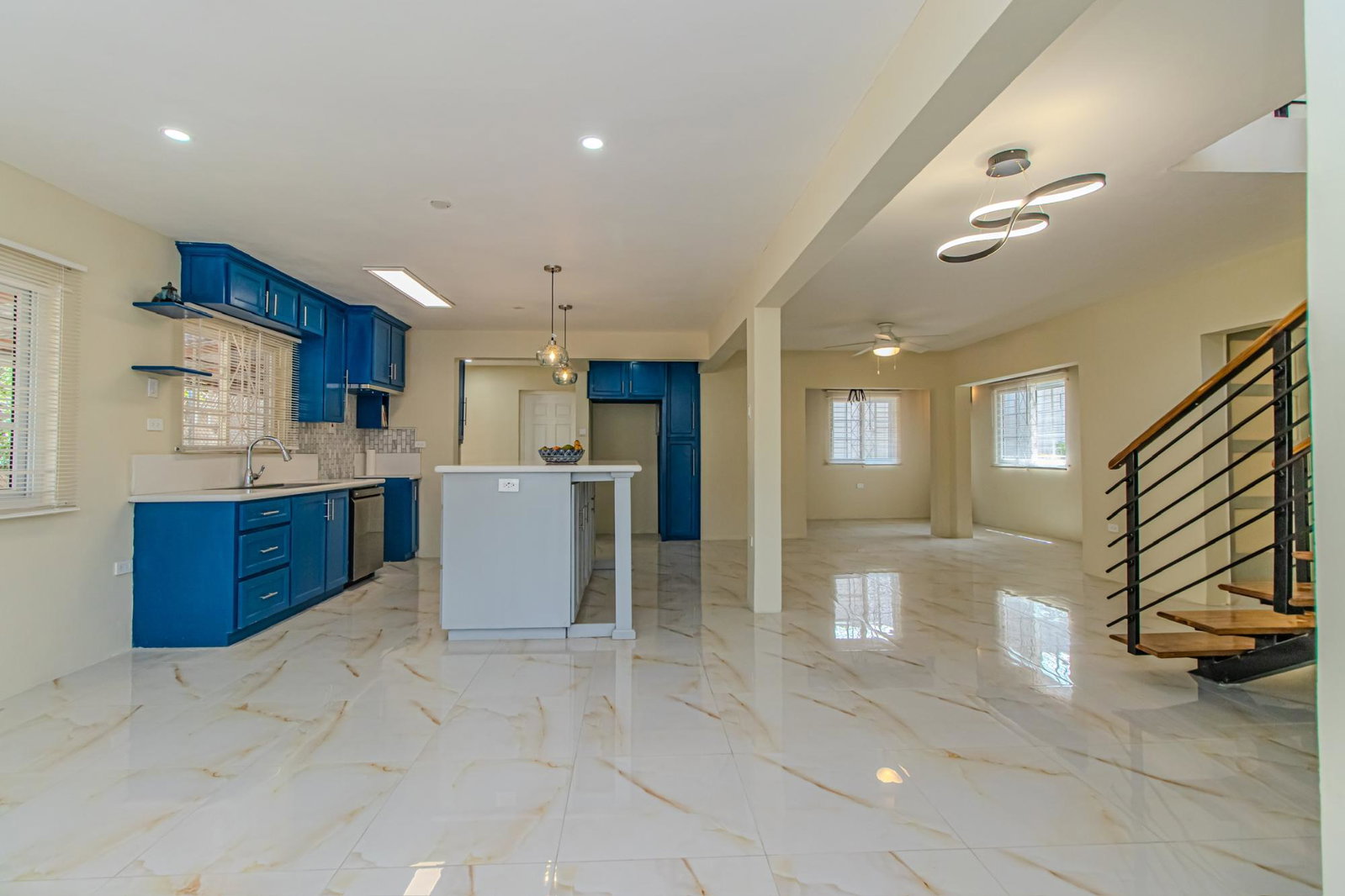 Sixth image of 1 Seatonhurst ct in Kingston 5, St. Andrew, Jamaica - property is For Rent