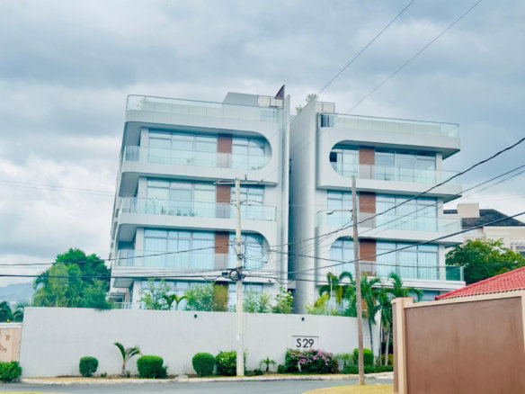 First image of 207-29 Salisbury Ave in Kingston 6, St. Andrew, Jamaica - property is For Rent