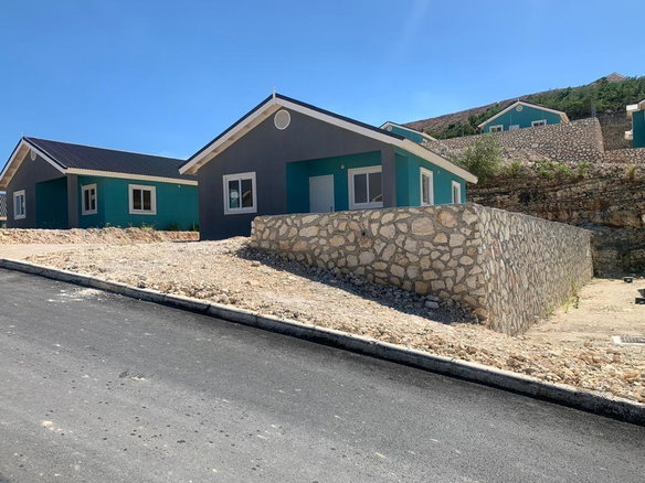 First image of Edmund Ridge Estate in SPOT VALLEY, St. James, Jamaica - property is For Rent