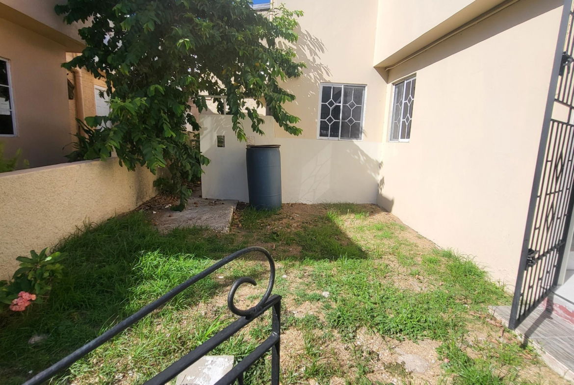 Third image of 4-14 Gordon Close in Kingston 5, St. Andrew, Jamaica - property is For Sale