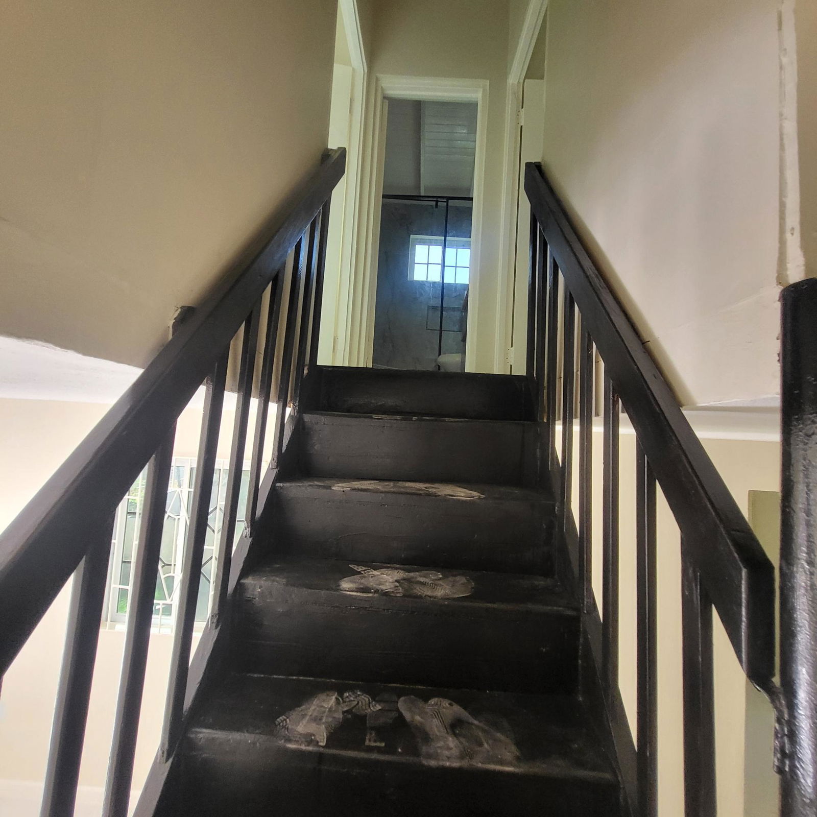Eighth image of 4-14 Gordon Close in Kingston 5, St. Andrew, Jamaica - property is For Sale