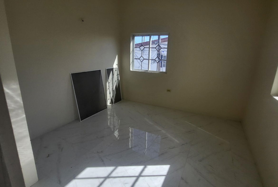Tenth image of 4-14 Gordon Close in Kingston 5, St. Andrew, Jamaica - property is For Sale