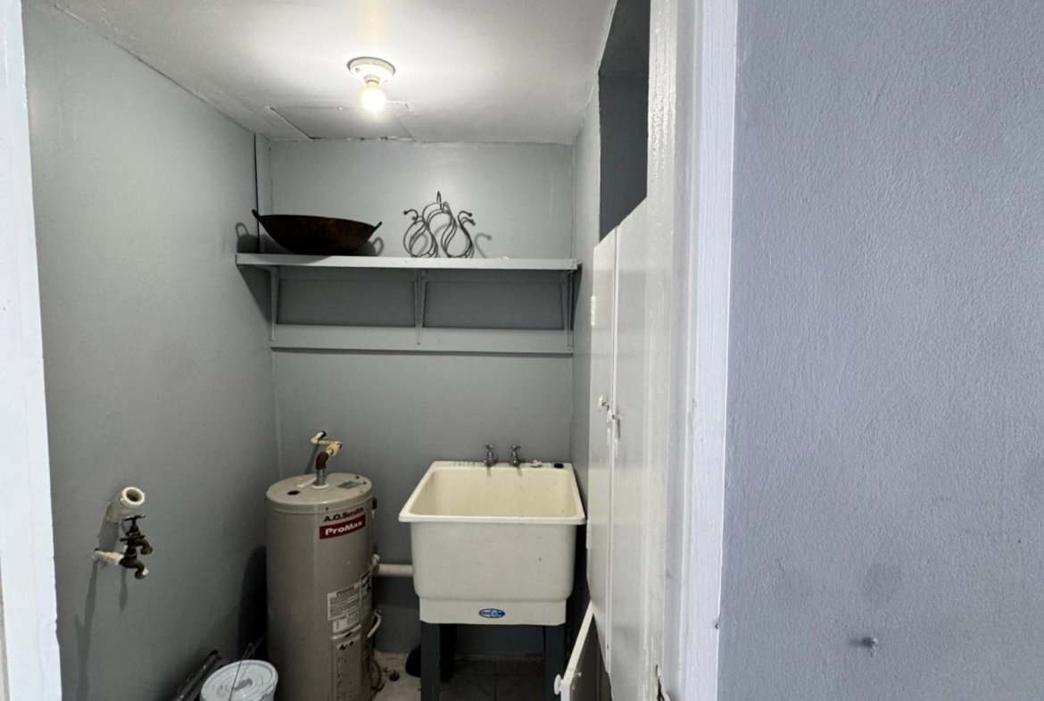 Fourth image of 11b-8 Ocean Towers, Ocean Boul in KINGSTON, Kingston, Jamaica - property is For Rent