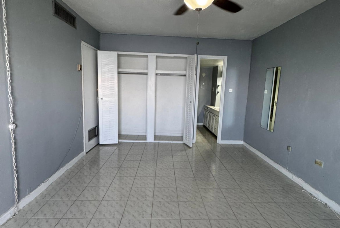 Fifth image of 11b-8 Ocean Towers, Ocean Boul in KINGSTON, Kingston, Jamaica - property is For Rent