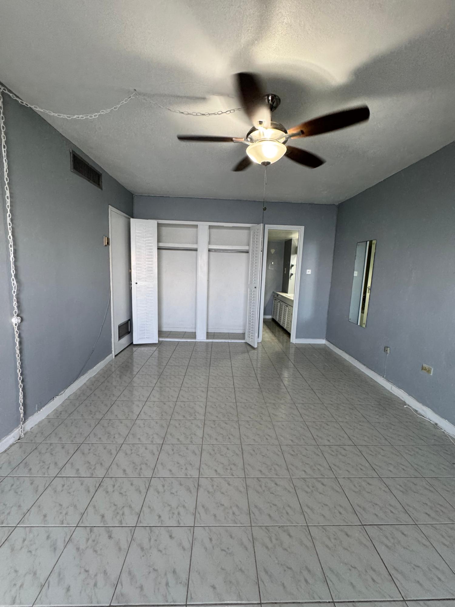 Fifth image of 11b-8 Ocean Towers, Ocean Boul in KINGSTON, Kingston, Jamaica - property is For Rent