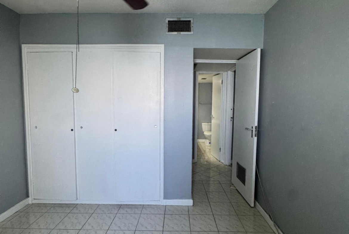 Ninth image of 11b-8 Ocean Towers, Ocean Boul in KINGSTON, Kingston, Jamaica - property is For Rent