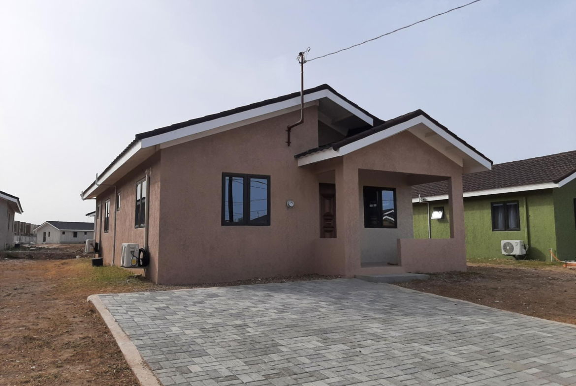 Sixteenth image of 317 Oak Estate in Bernard Lodge, St. Catherine, Jamaica - property is For Rent