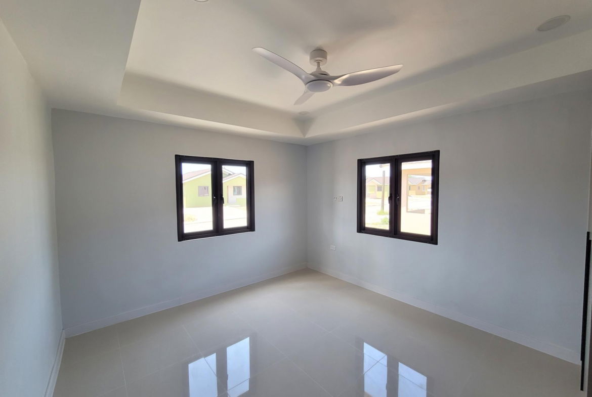 Fourth image of 453- Oak Estate in Bernard Lodge, St. Catherine, Jamaica - property is For Rent