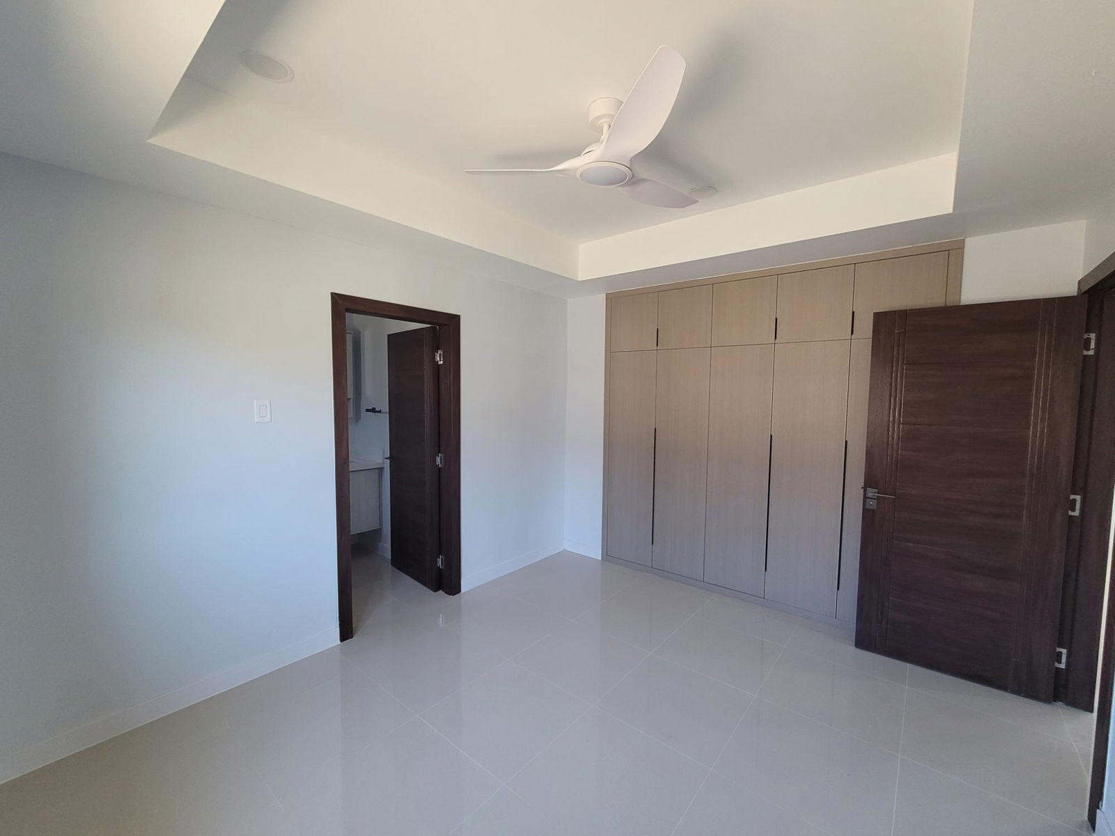 Seventh image of 453- Oak Estate in Bernard Lodge, St. Catherine, Jamaica - property is For Rent