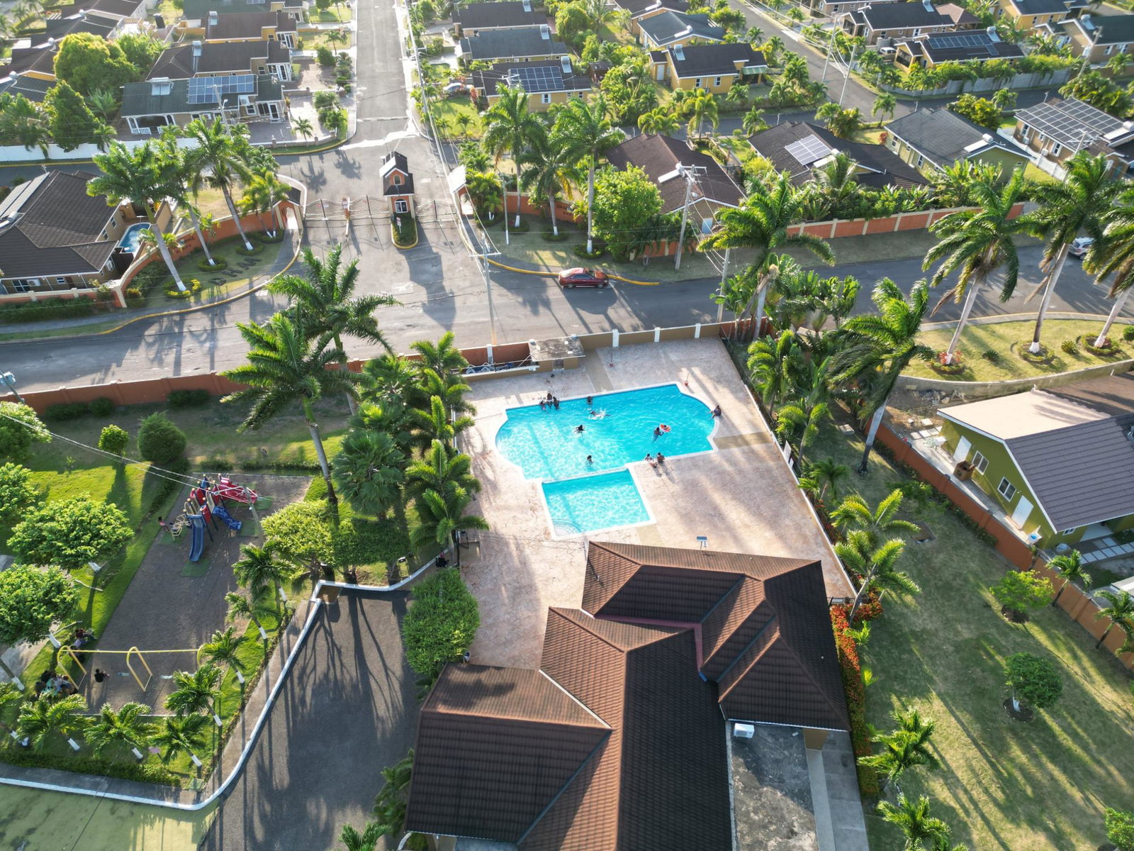 Eighth image of 124- Drax Hall Country Club in Ocho Rios, St. Ann, Jamaica - property is For Rent