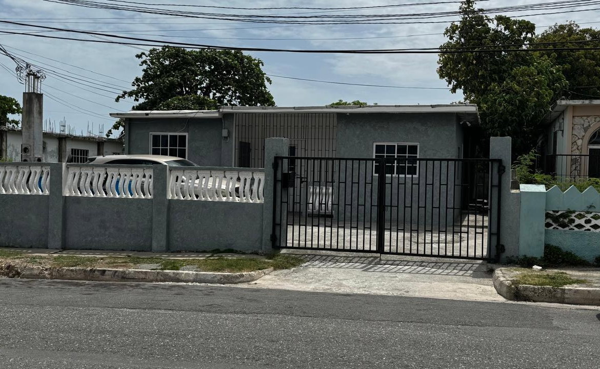 Eleventh image of 5 Lunar Avenue, Harbour Vie in Kingston 17, St. Andrew, Jamaica - property is For Sale