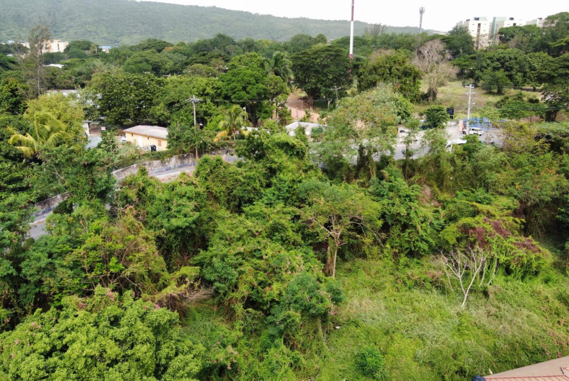 Eleventh image of 1-7 University Road in Kingston 7, St. Andrew, Jamaica - property is For Sale