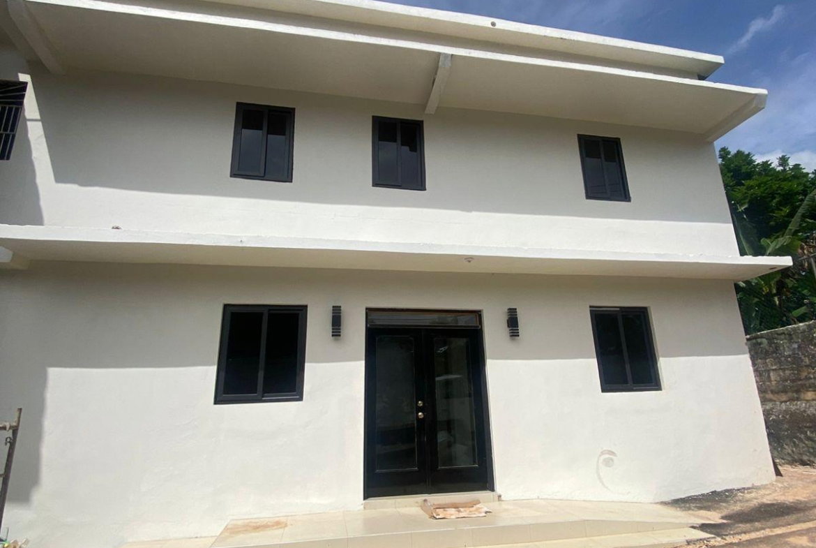 Second image of 115-117 Manchester Road in Mandeville, Manchester, Jamaica - property is For Rent