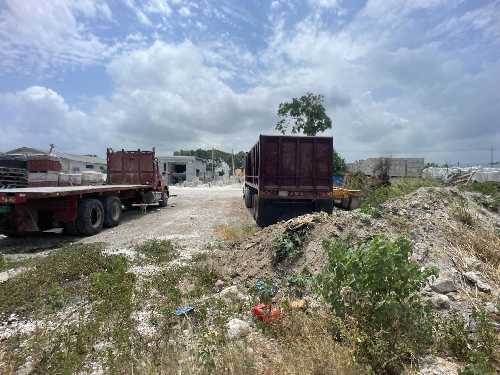 Fourth image of 4 & 5 Old Harbour Road in Old Harbour, St. Catherine, Jamaica - property is For Sale