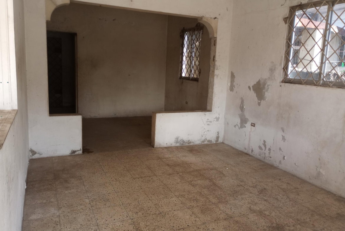 Fifth image of 1 1/2 Dunoon Road, Kingston 2 in Kingston 3, St. Andrew, Jamaica - property is For Sale