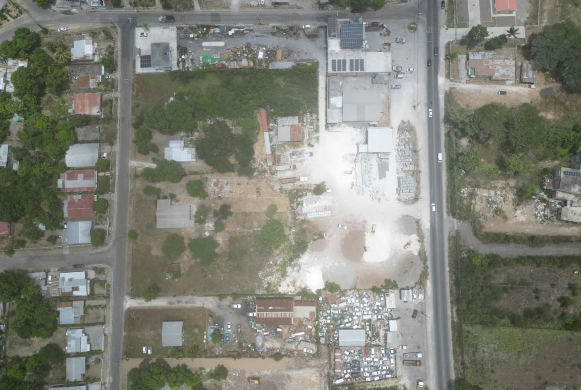 Seventh image of 96 & 97 Federal Road in Sydenham, St. Catherine, Jamaica - property is For Sale