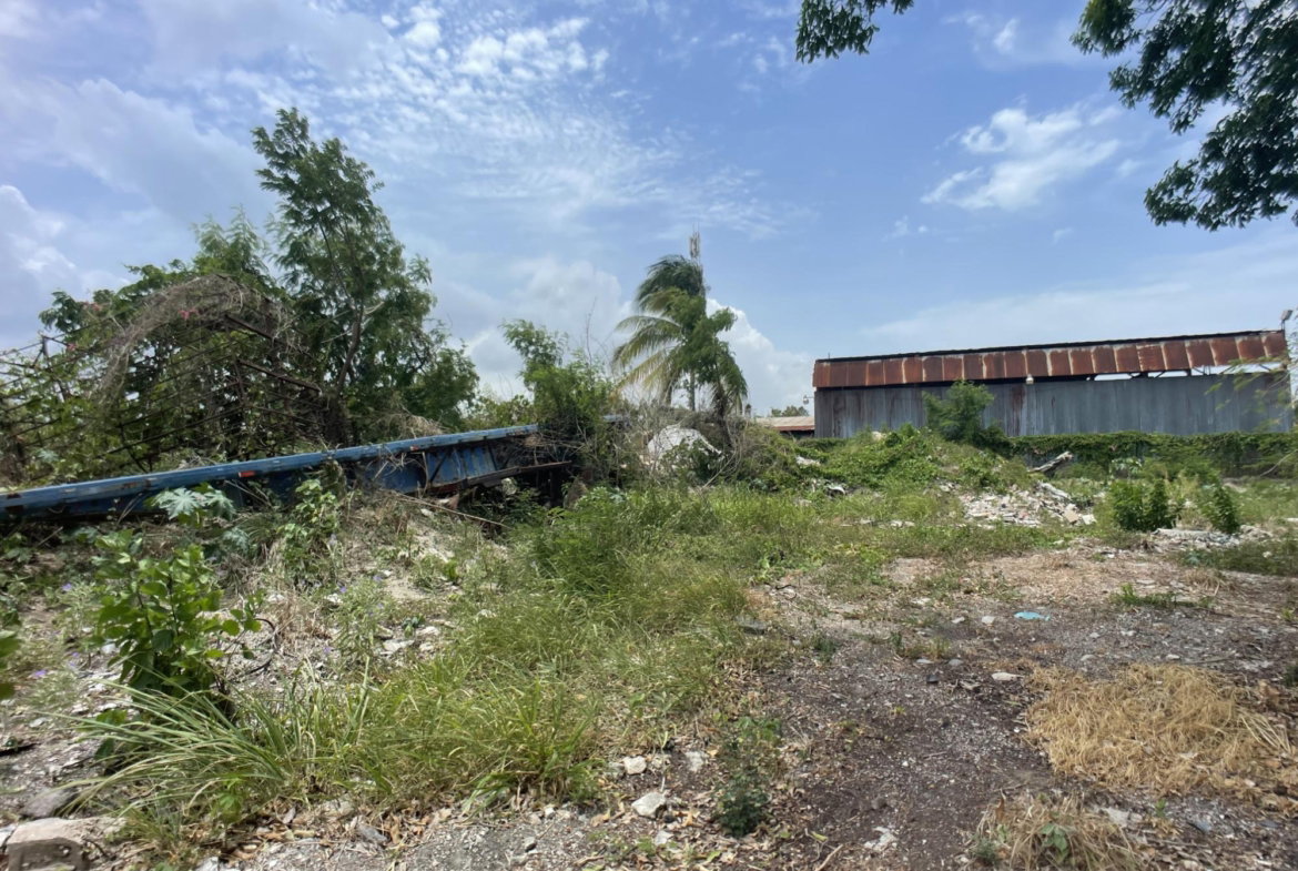 Tenth image of 96 & 97 Federal Road in Sydenham, St. Catherine, Jamaica - property is For Sale