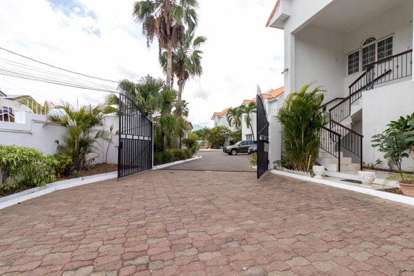 Twelfth image of 5-13 Clieveden Ave. in Kingston 6, St. Andrew, Jamaica - property is For Sale