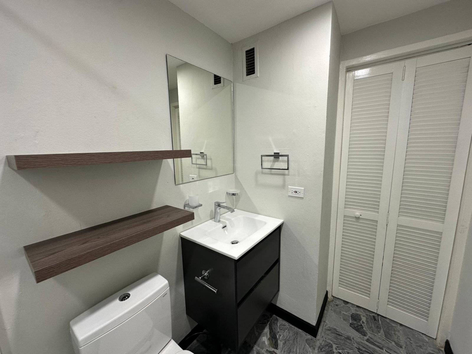 Eleventh image of 1e-17 Kingsway Avenue in Kingston 10, St. Andrew, Jamaica - property is For Rent