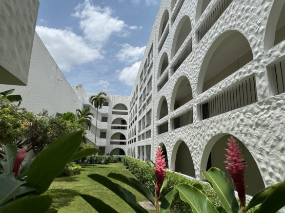 First image of 1e-17 Kingsway Avenue in Kingston 10, St. Andrew, Jamaica - property is For Rent