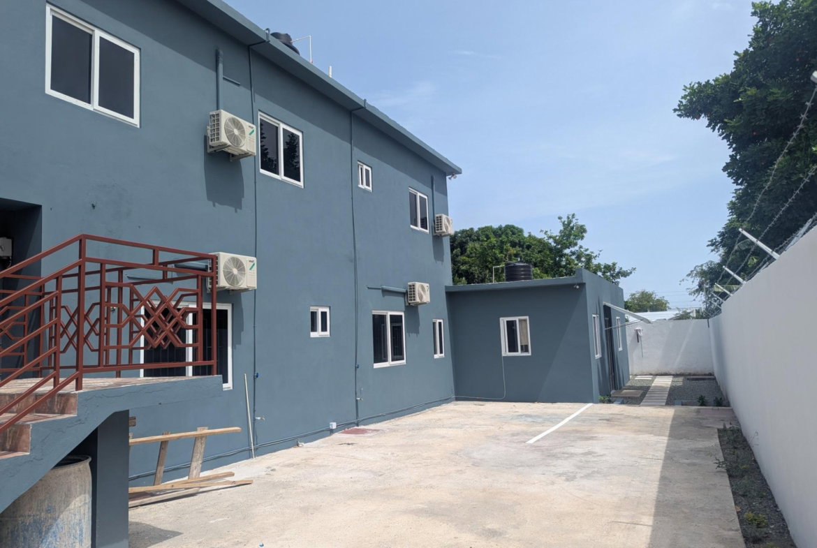 Third image of 4-43 Woodlawn Avenue, Kingston in Kingston 19, St. Andrew, Jamaica - property is For Rent