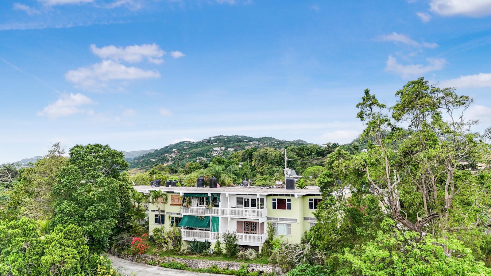 Eleventh image of 9- Innswood Heights Apts in Kingston 9, St. Andrew, Jamaica - property is For Rent