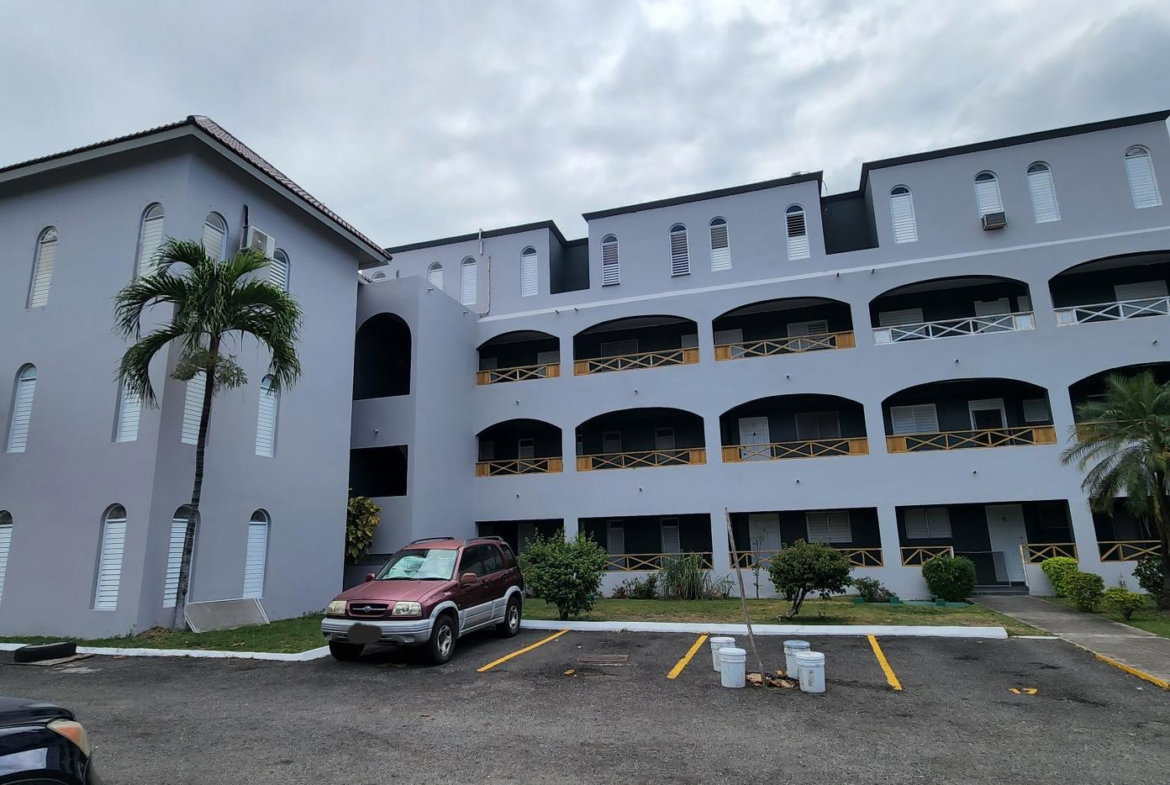 First image of 14-2 Central Avenue in Constant Spring P.O., St. Andrew, Jamaica - property is For Rent