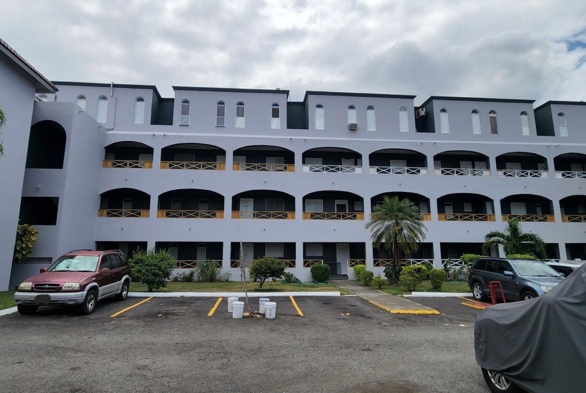 Seventeenth image of 14-2 Central Avenue in Constant Spring P.O., St. Andrew, Jamaica - property is For Rent
