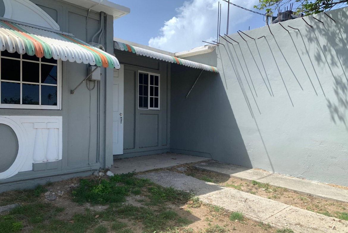 Second image of 135 North East 20th st in Greater Portmore, St. Catherine, Jamaica - property is For Rent