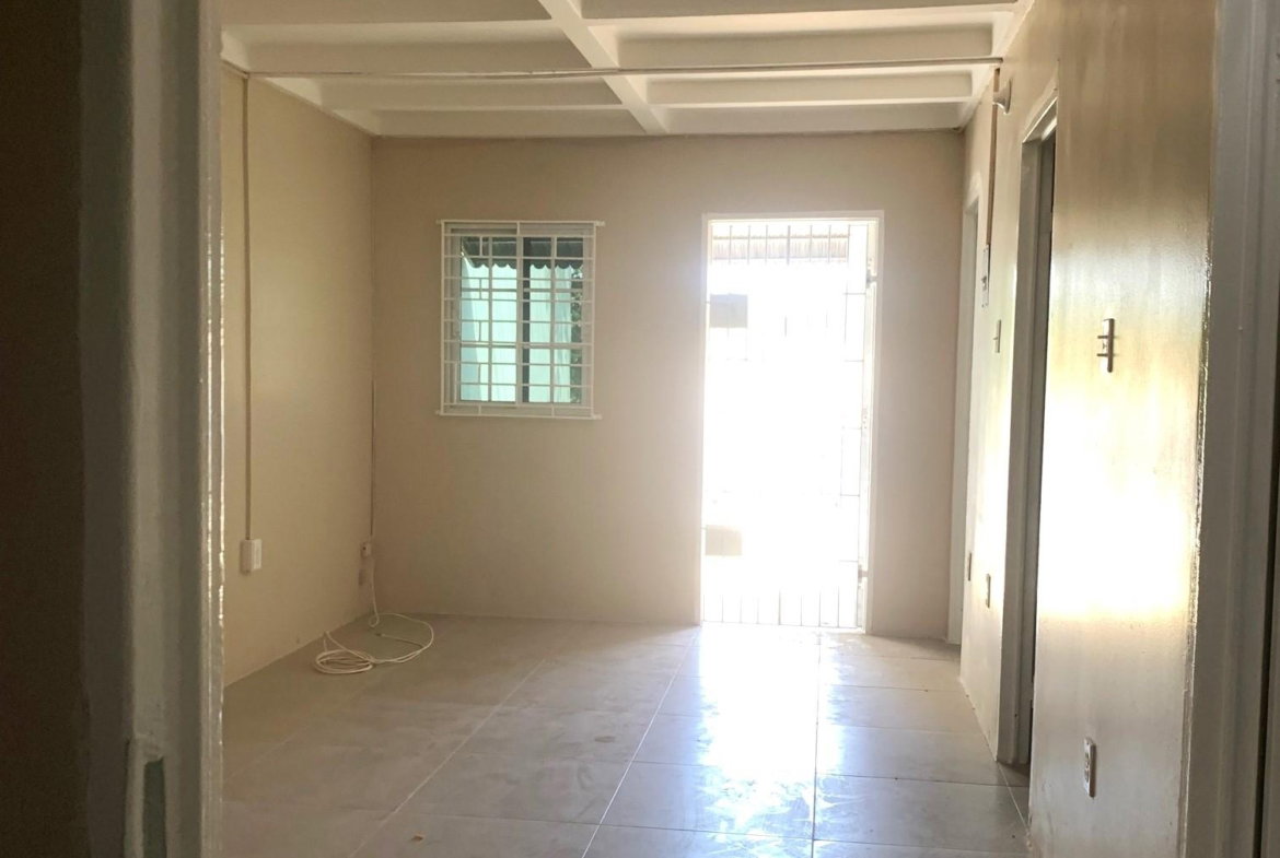Third image of 135 North East 20th st in Greater Portmore, St. Catherine, Jamaica - property is For Rent
