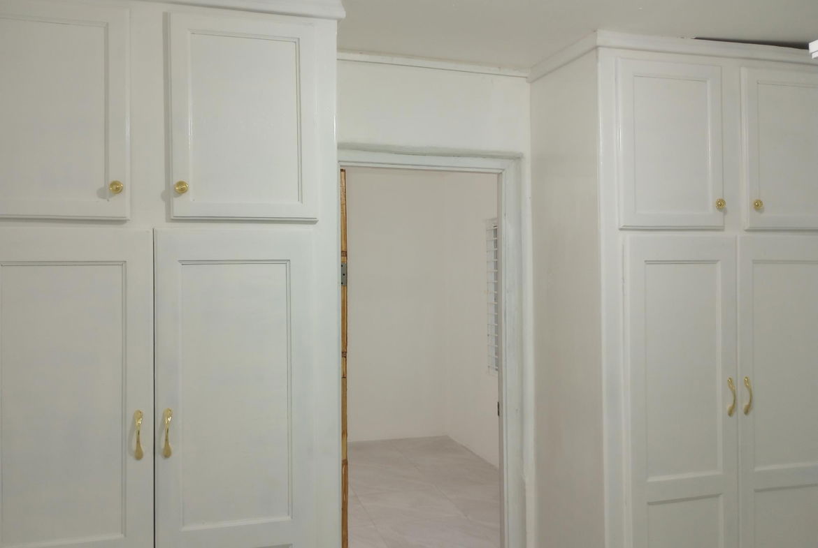 Eleventh image of 32 Ensom Crescent, sp Town in Ensom City, St. Catherine, Jamaica - property is For Rent