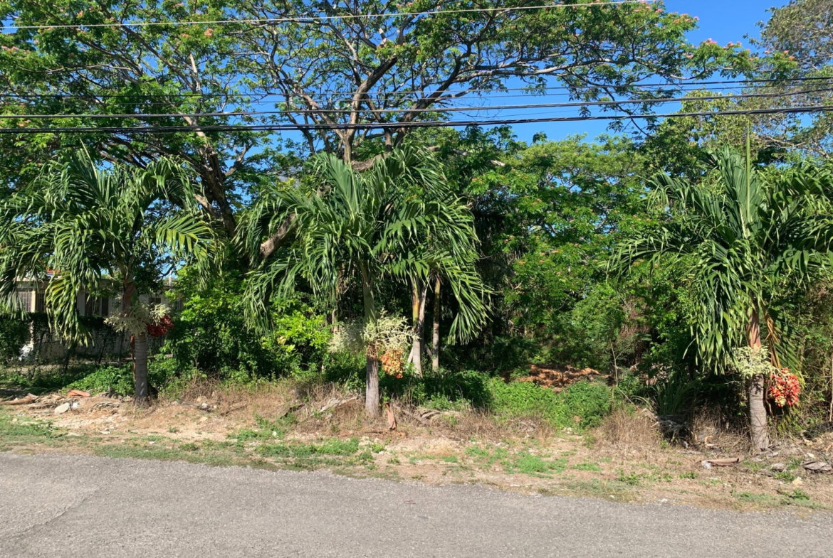 First image of 40 Edinburgh Avenue in Ironshore, St. James, Jamaica - property is For Sale