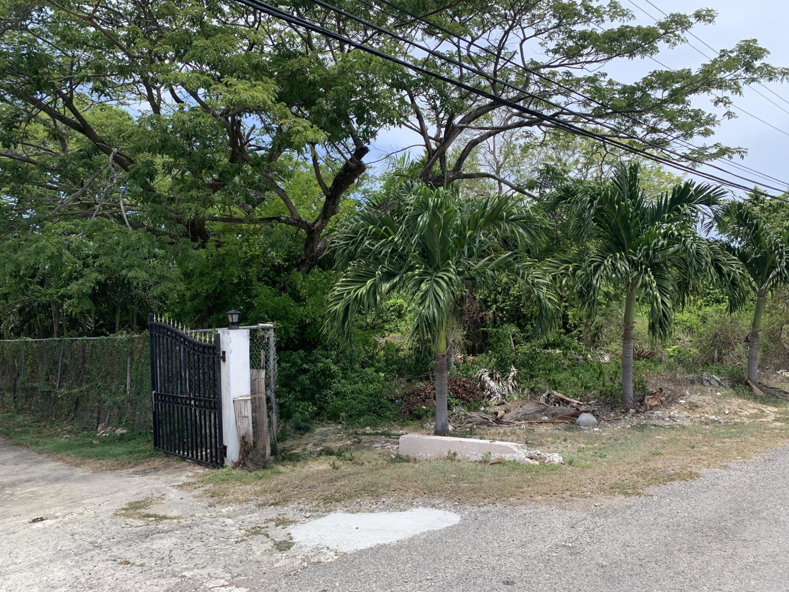 Third image of 40 Edinburgh Avenue in Ironshore, St. James, Jamaica - property is For Sale