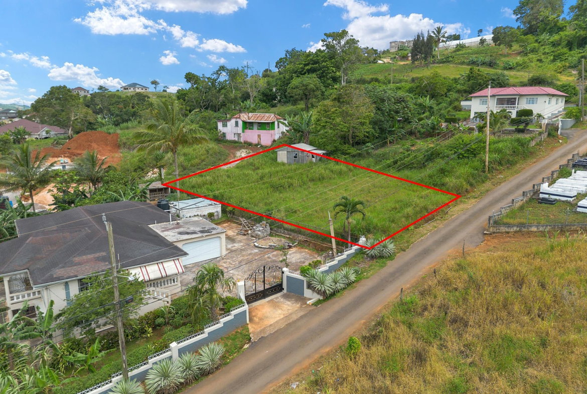 Eighth image of Lindo Hill, Cudleigh in Christiana, Manchester, Jamaica - property is For Sale
