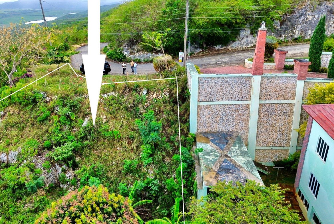 Second image of 308 Plantation Heights in Red Hills, St. Andrew, Jamaica - property is For Sale