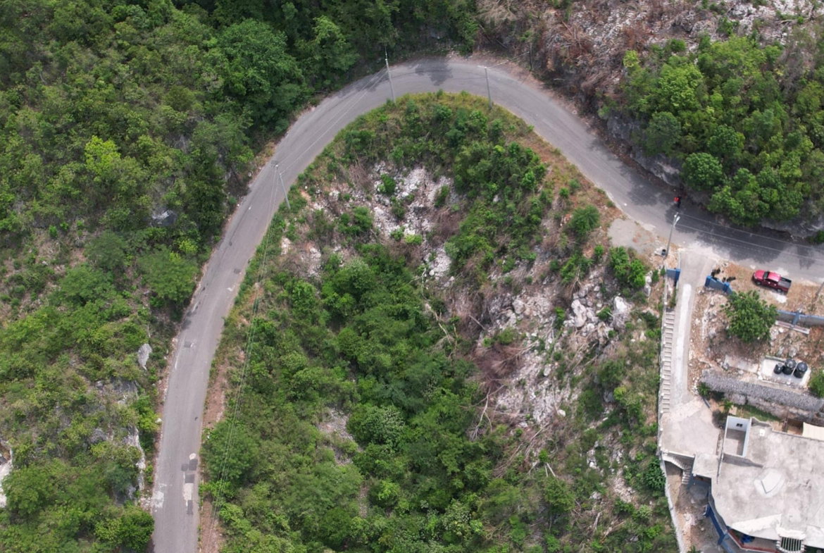 First image of 81 Tom Cringle Drive in Red Hills, St. Andrew, Jamaica - property is For Sale