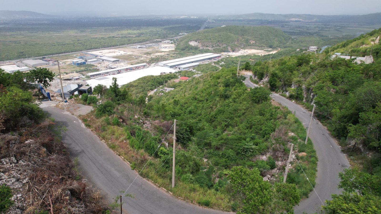 Fourth image of 81 Tom Cringle Drive in Red Hills, St. Andrew, Jamaica - property is For Sale