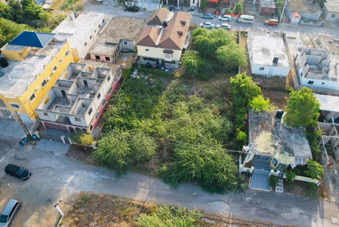 Seventh image of Portmore Park in Portmore Park, St. Catherine, Jamaica - property is For Sale