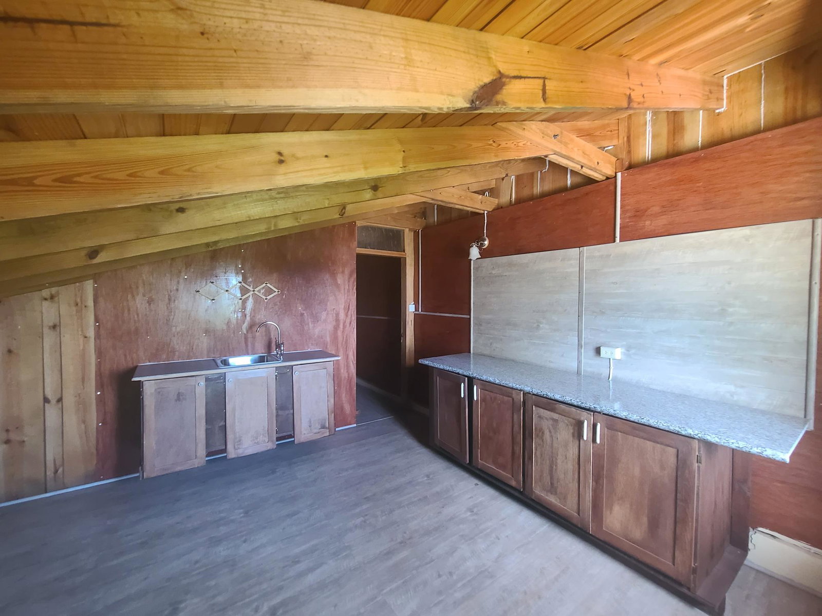 Fourth image of 5 Wainwright Avenue in Kingston 8, St. Andrew, Jamaica - property is For Rent